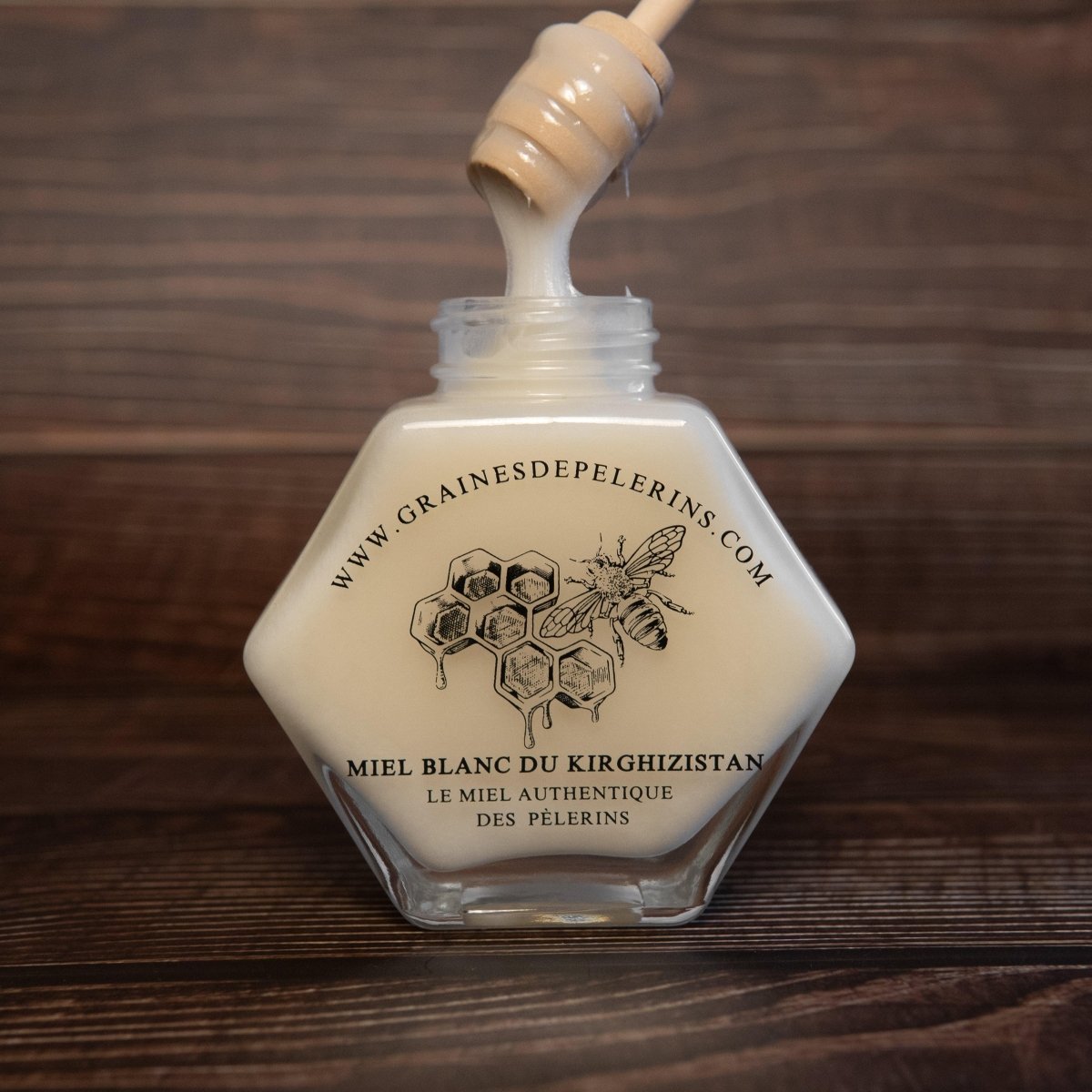 MIEL BLANC DU KIRGHIZISTAN – COFFRET ÉCRIN CUILLÈRE(250G)