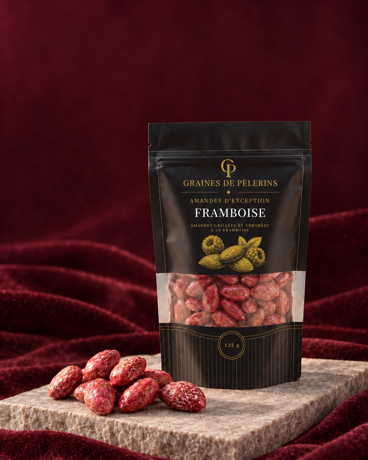 Amandes Framboise Graines de Pèlerins, scène de dégustation en hiver.